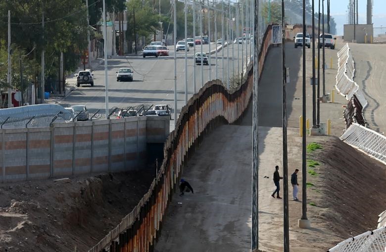 تصاویر | دیوار آهنین میان آمریکا و مکزیک